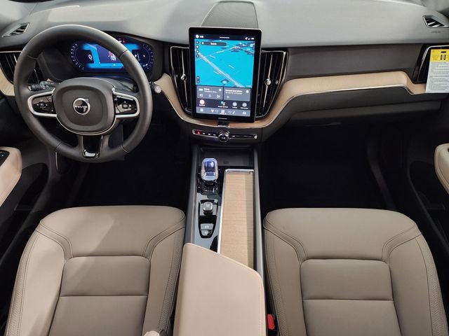 New 2026 Volvo XC60 B5 Plus w/ Protection Package Premier image 4