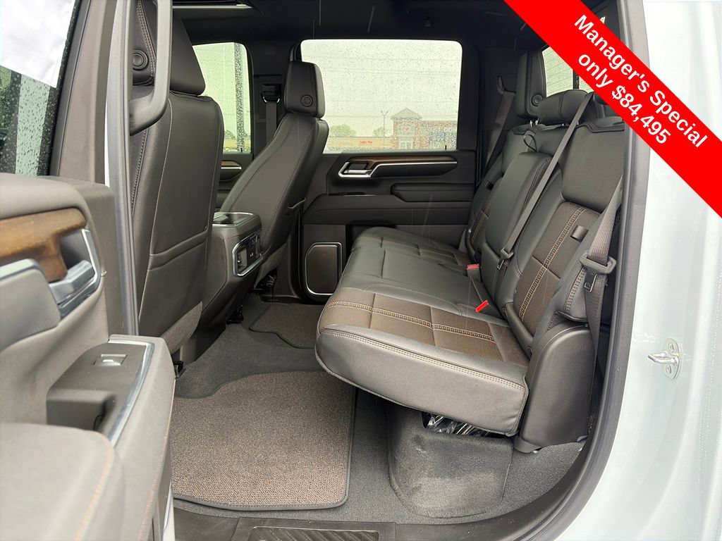 Used 2026 Chevrolet Silverado 3500 High Country AWD/4WD image 27