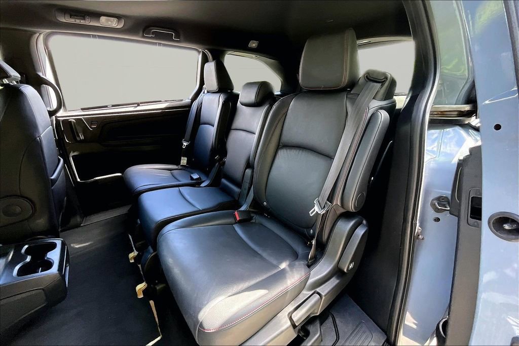 Used 2025 Honda Odyssey Sport-L image 18