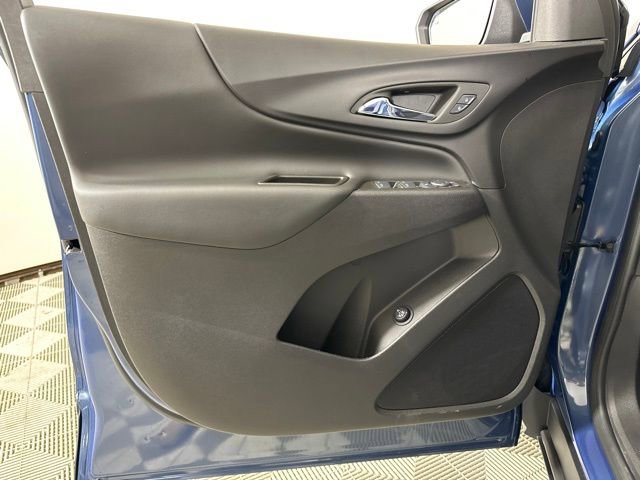 Used 2024 Chevrolet Equinox LT AWD/4WD image 13