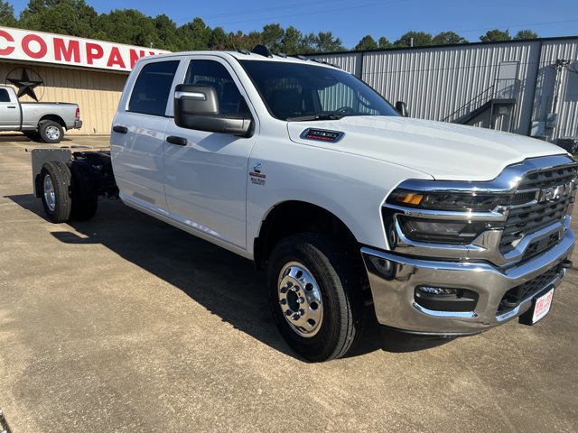 New 2026 RAM 3500 Tradesman w/ Chrome Appearance Group