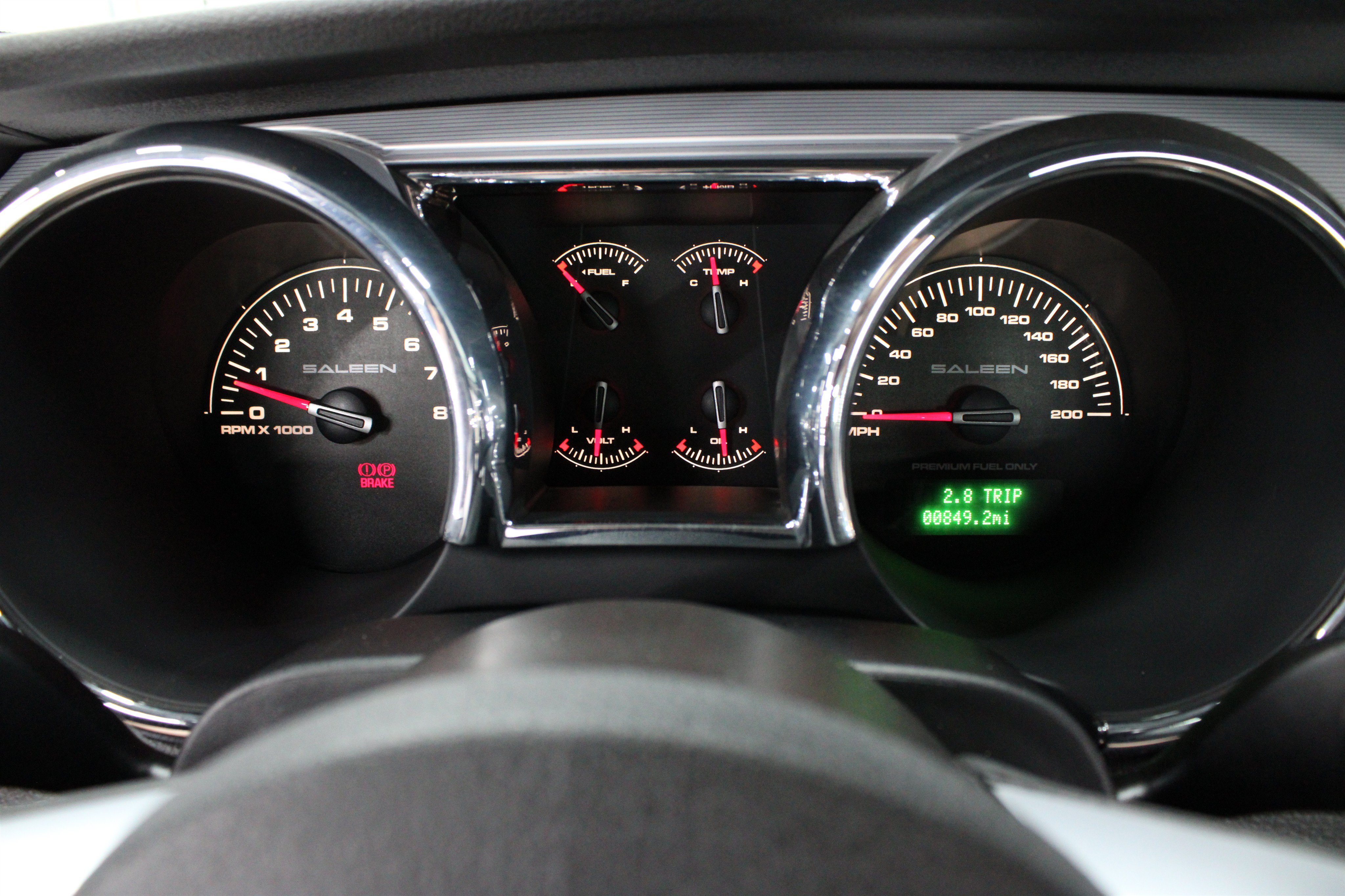 Used 2006 Ford Mustang GT RWD image 9