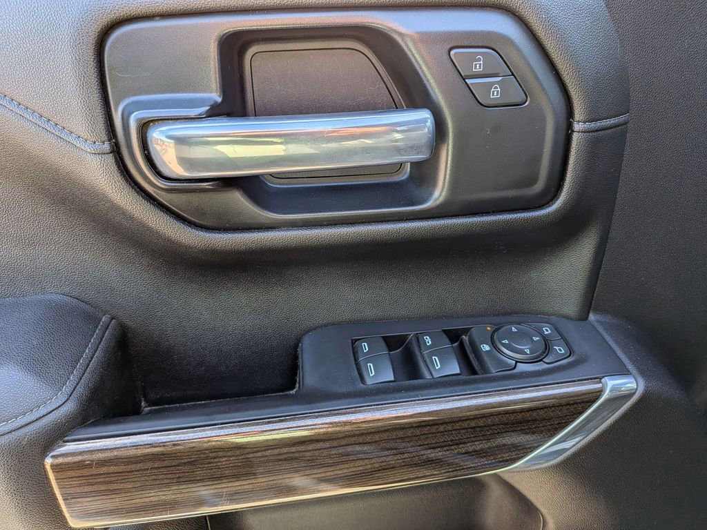 Used 2021 Chevrolet Silverado 1500 RST w/ Convenience Package II image 12