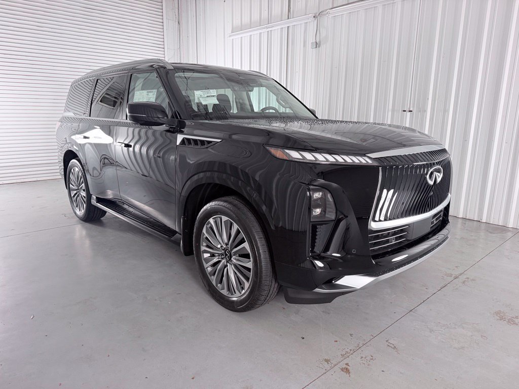 New 2027 INFINITI QX80 Luxe RWD image 3