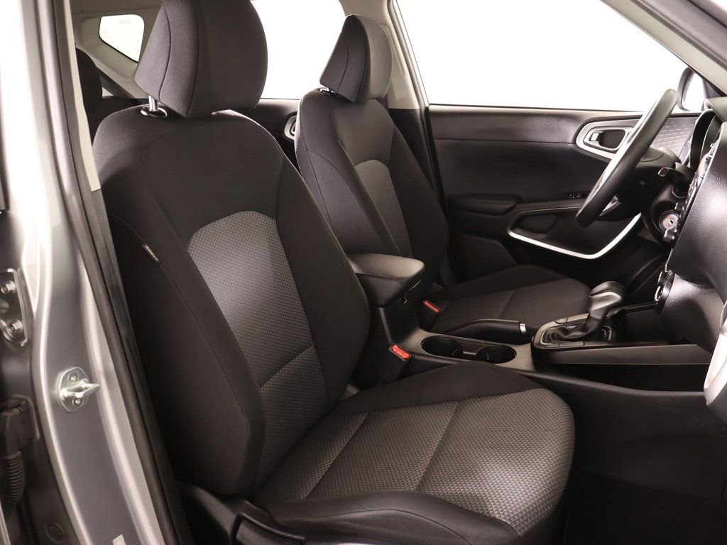 Used 2022 Kia Soul LX w/ Technology Package image 29