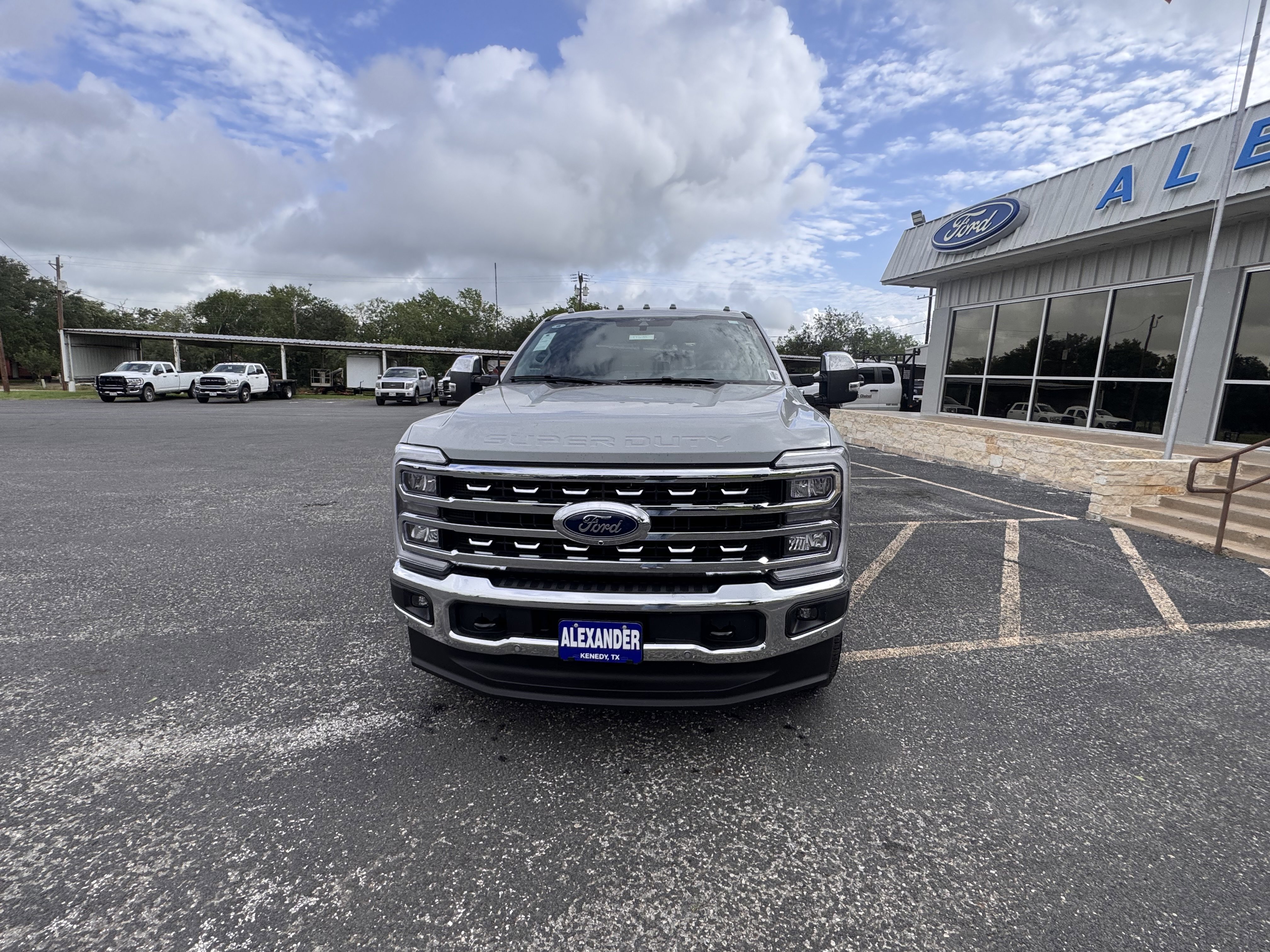 New 2026 Ford F350 Lariat w/ Lariat Ultimate Package AWD/4WD image 7