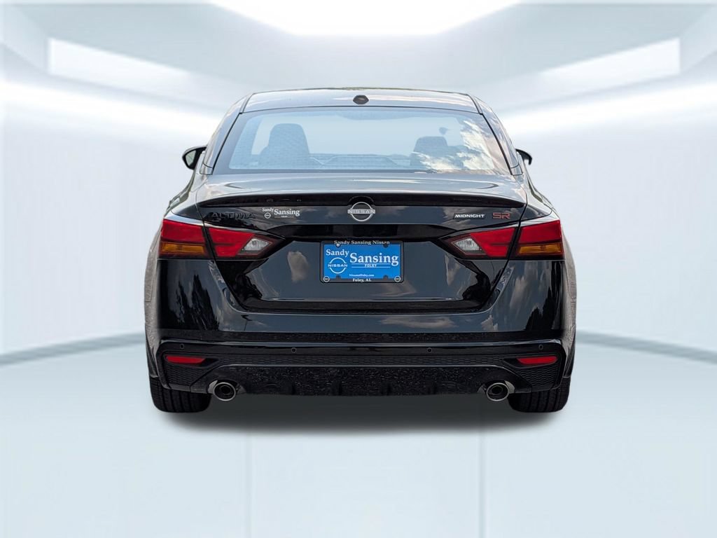 New 2026 Nissan Altima 2.5 SR w/ SR Midnight Edition Package FWD image 6