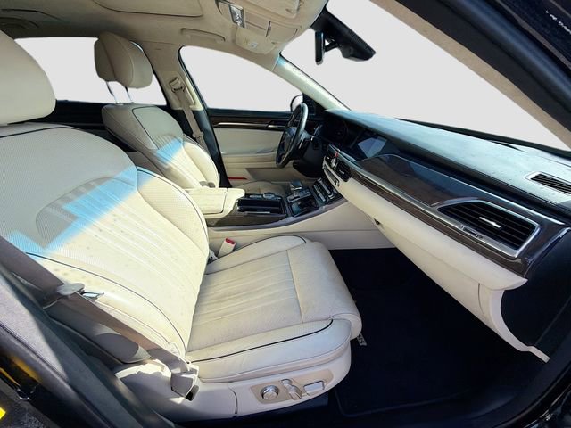 Used 2017 Genesis G90 5.0 Ultimate RWD image 15