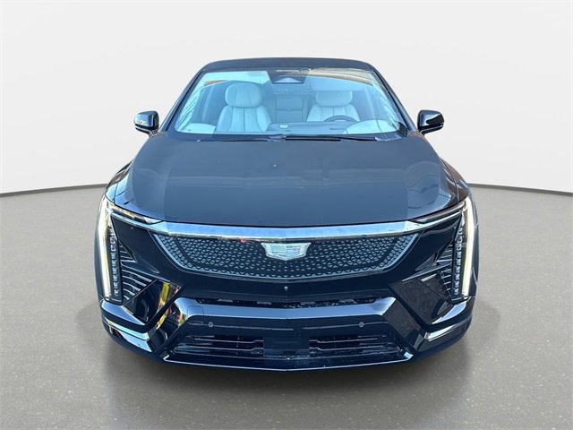 New 2025 Cadillac Optiq Sport 2 w/ LPO, Floor Liner Package image 2