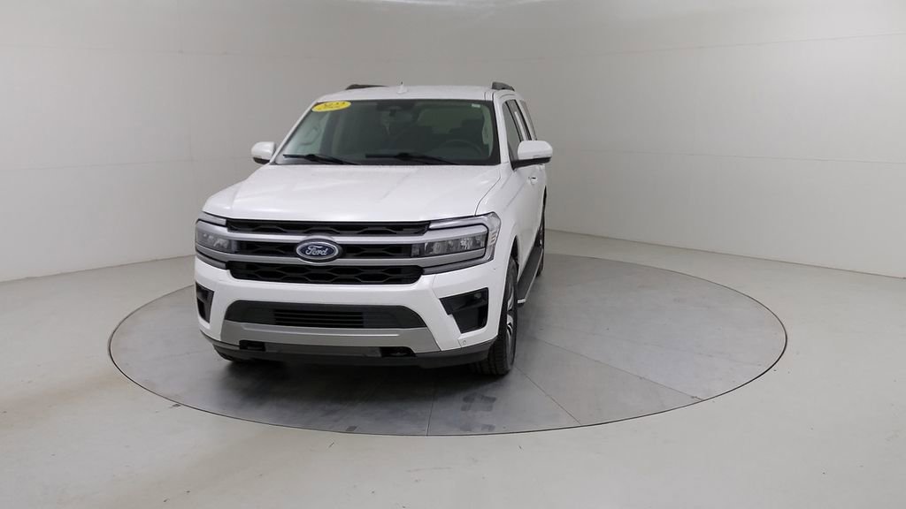 Certified 2022 Ford Expedition XLT AWD/4WD image 9