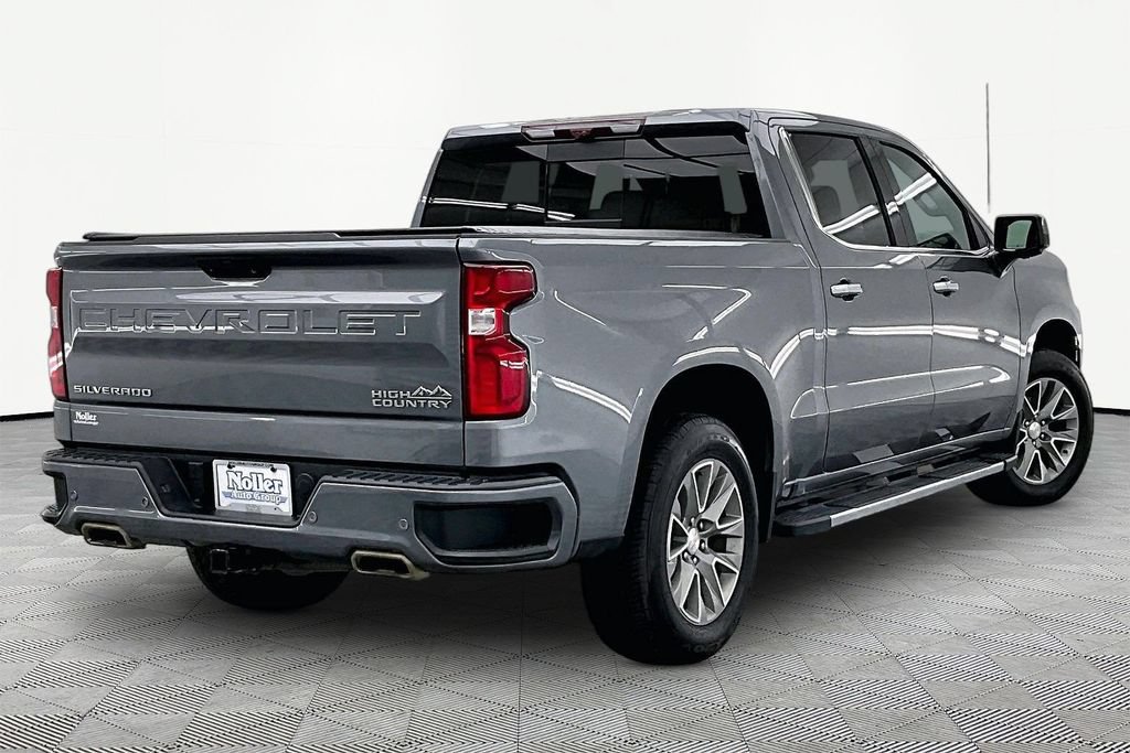 Used 2021 Chevrolet Silverado 1500 High Country w/ Technology Package AWD/4WD image 2