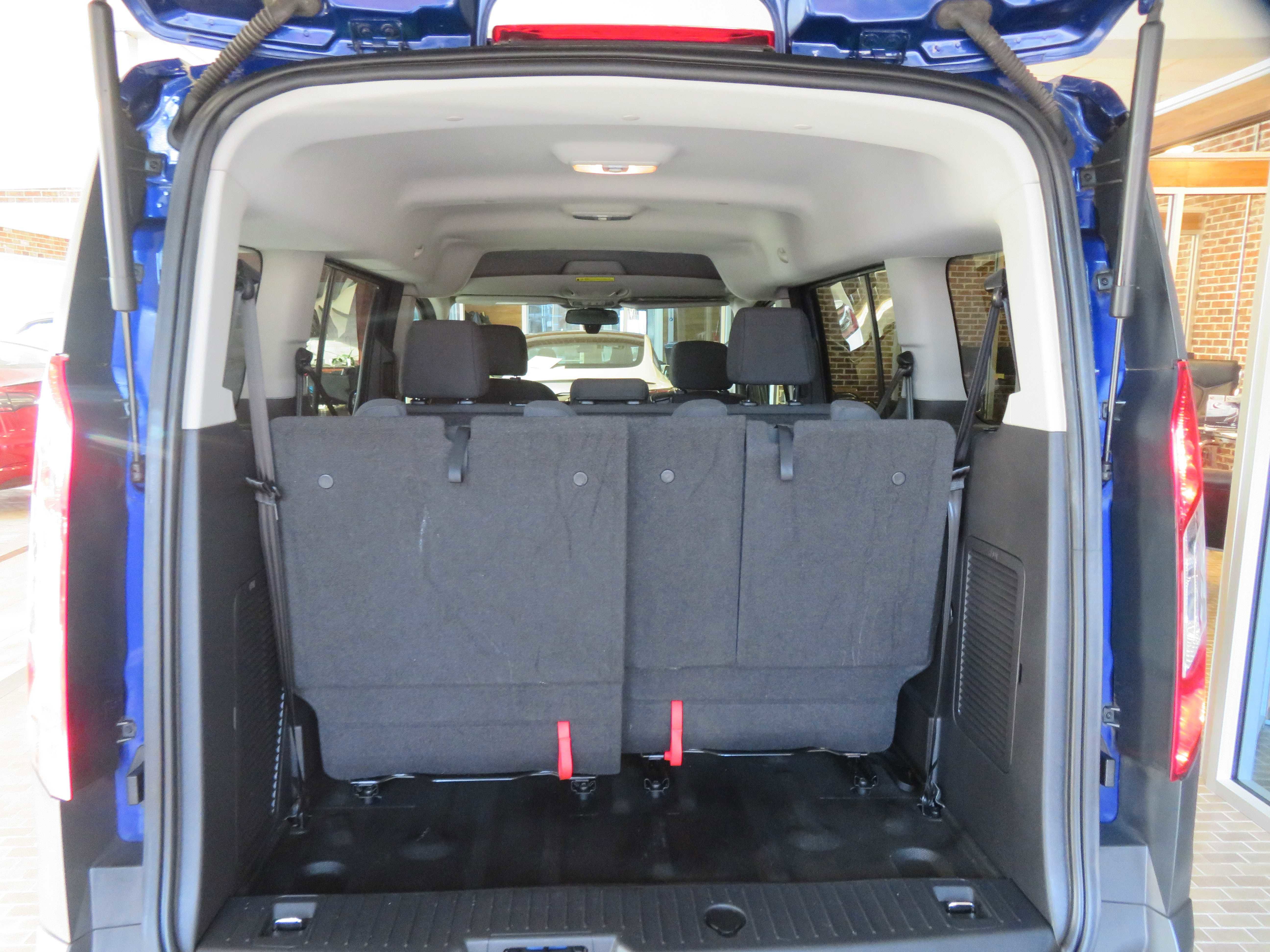 Used 2016 Ford Transit Connect XL image 40