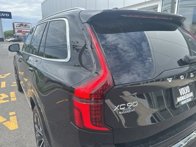 Certified 2025 Volvo XC90 B6 Plus AWD/4WD image 10