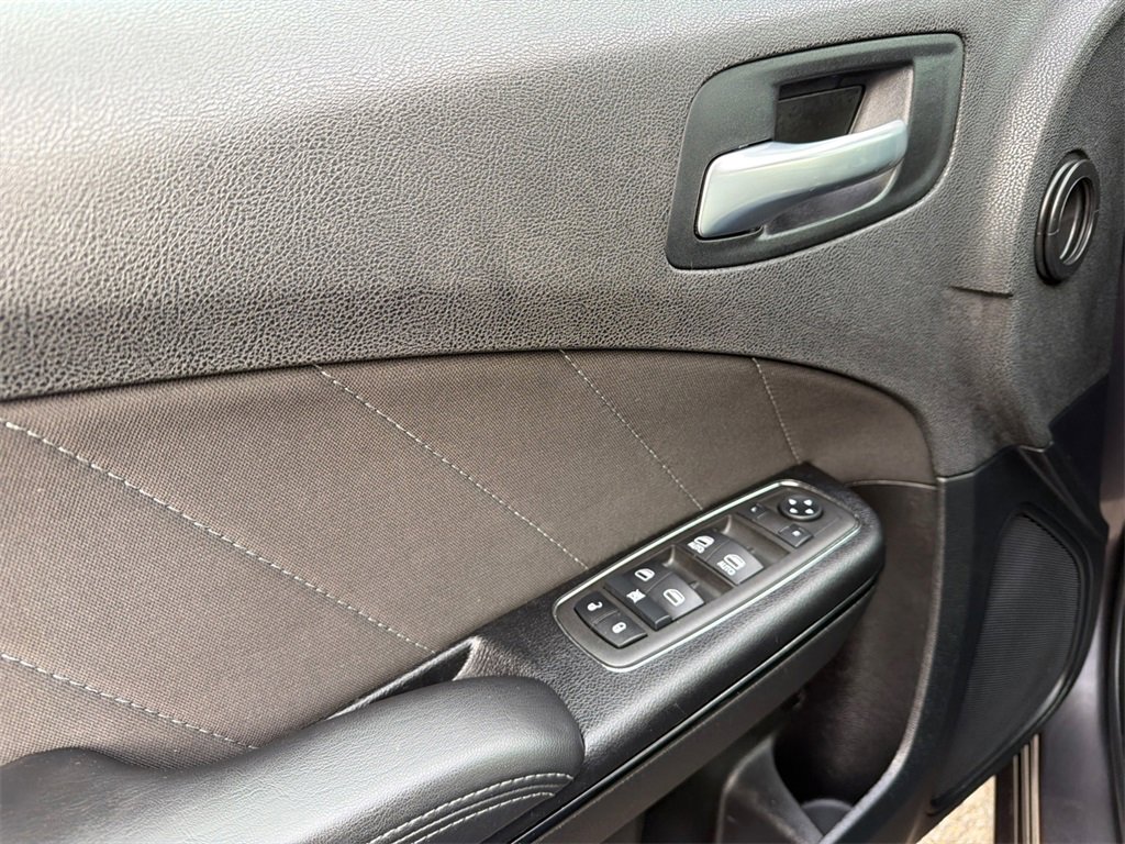 Used 2022 Dodge Charger GT w/ Blacktop Package image 32