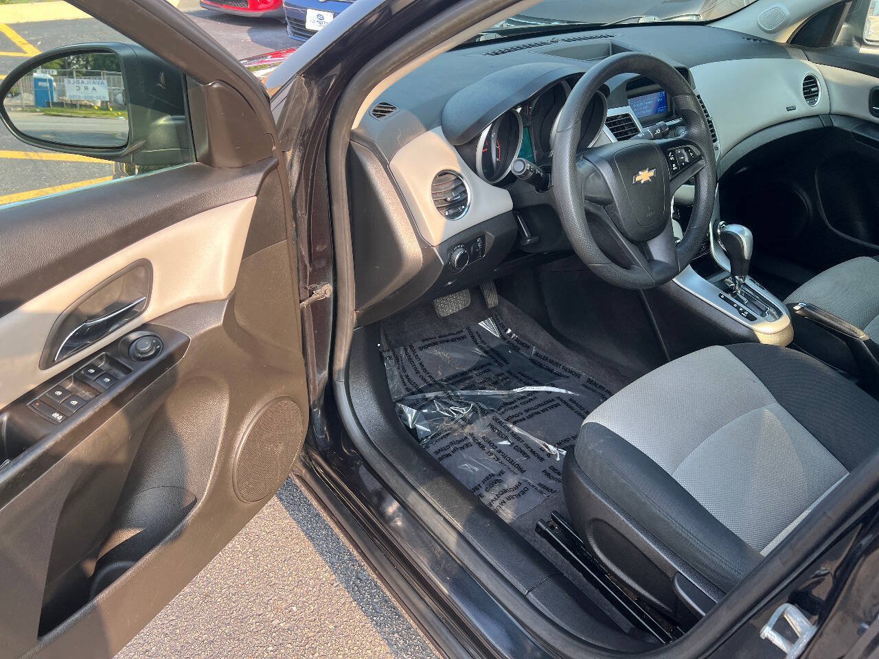 Used 2012 Chevrolet Cruze LS w/ Connectivity Package FWD image 16