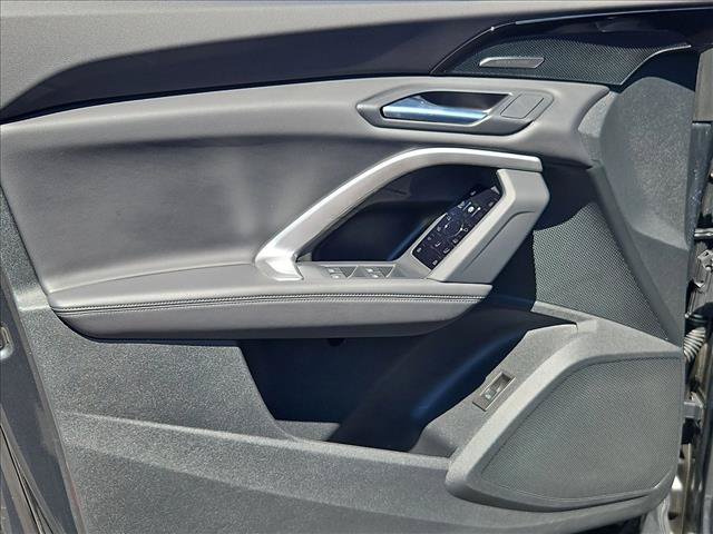 Certified 2025 Audi Q5 Premium w/ Premium Plus AWD/4WD image 11