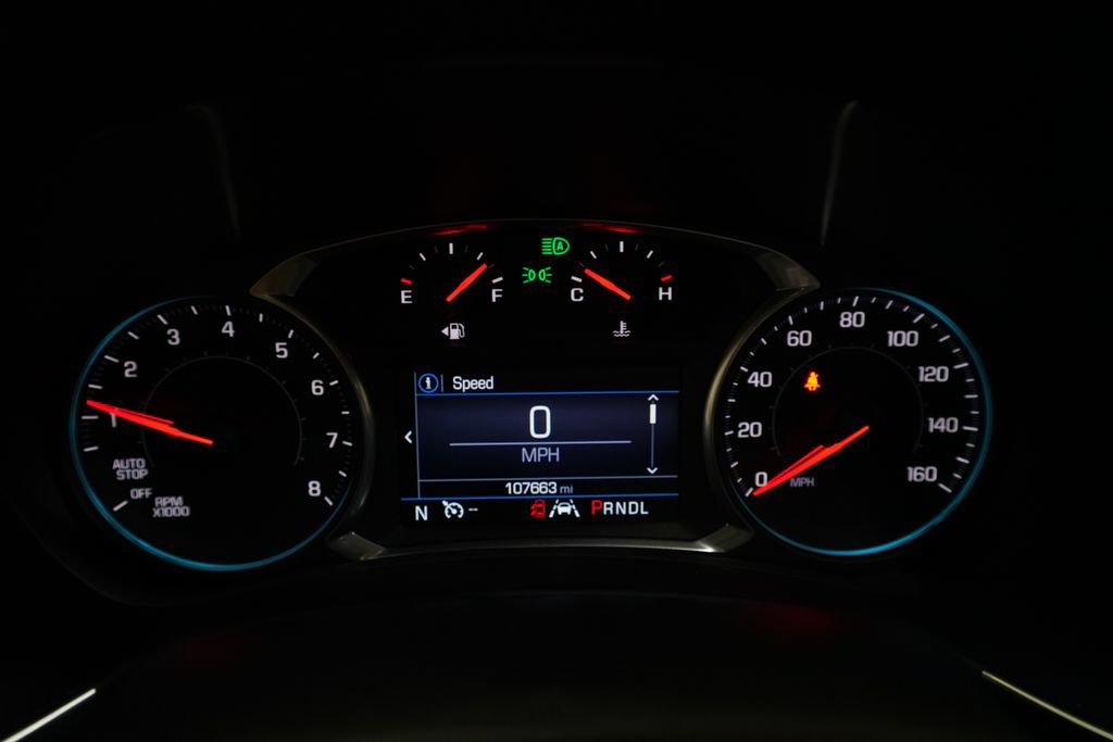Used 2020 Chevrolet Equinox LT AWD/4WD image 2