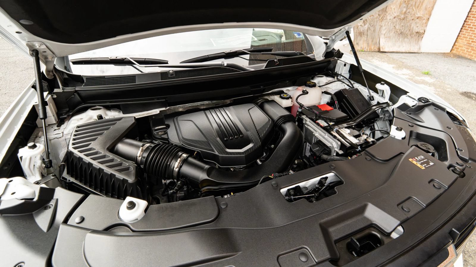 Used 2026 GMC Acadia Elevation w/ Elevation Premium Package FWD image 57