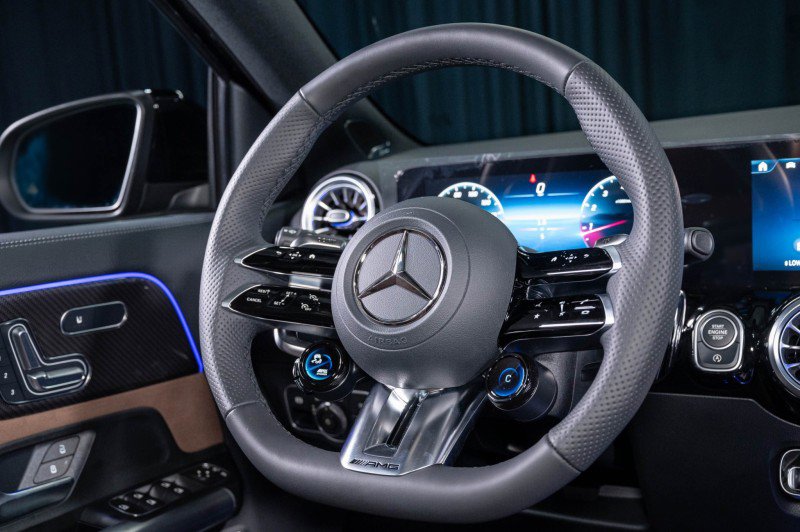 Certified 2025 Mercedes-Benz GLA 35 AMG 4MATIC image 18
