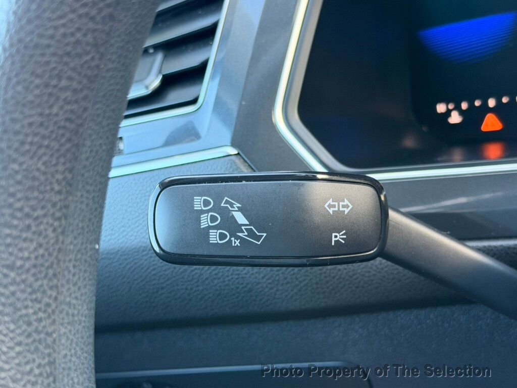 Used 2022 Volkswagen Tiguan S image 26