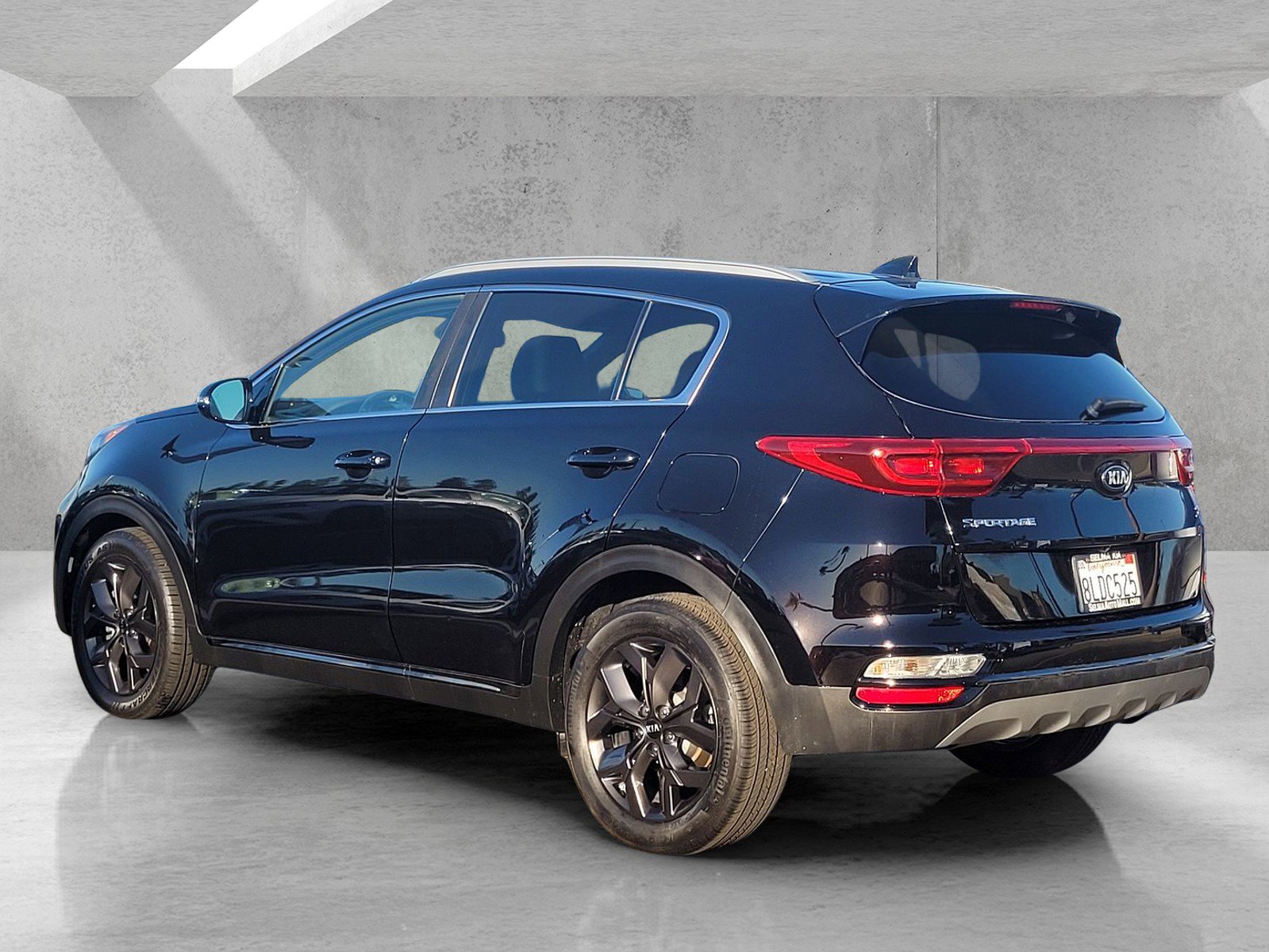Used 2020 Kia Sportage S image 6