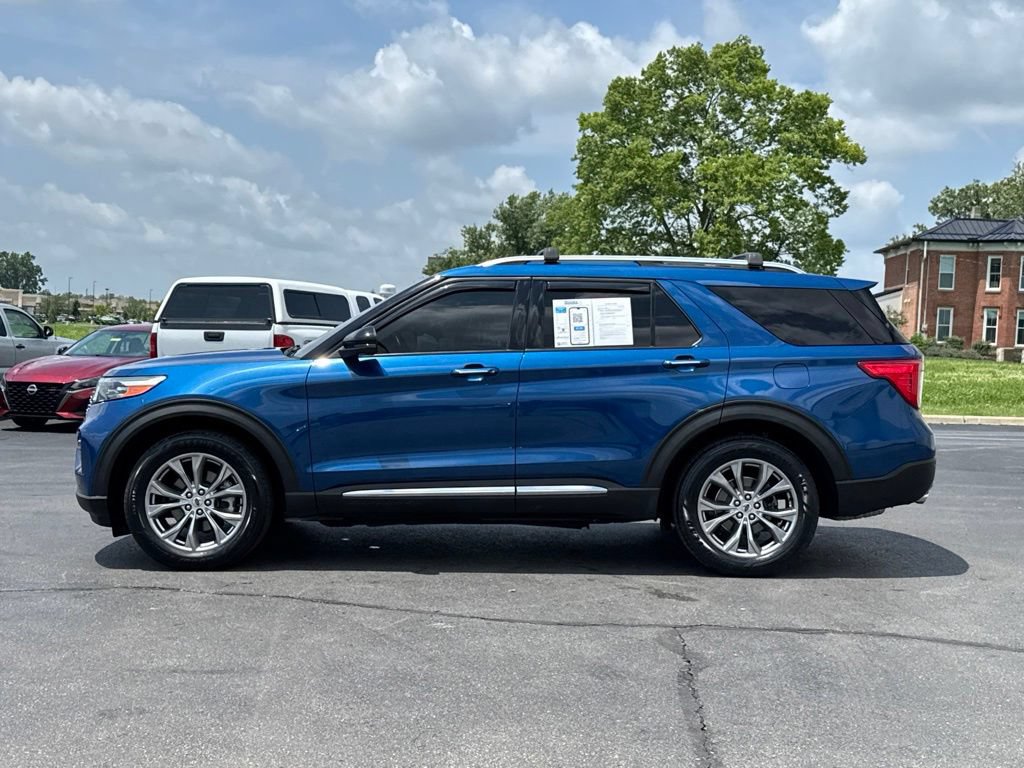 Used 2022 Ford Explorer Limited w/ Equipment Group 301A AWD/4WD image 4