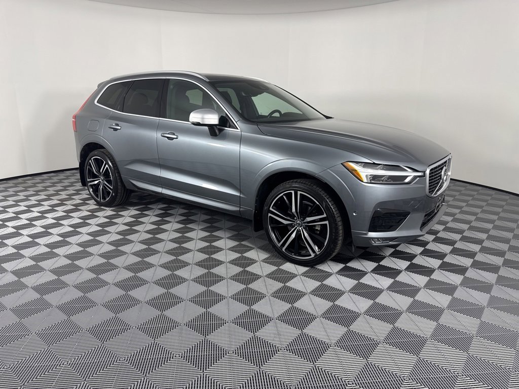 Used 2018 Volvo XC60 T5 R-Design w/ Convenience Package