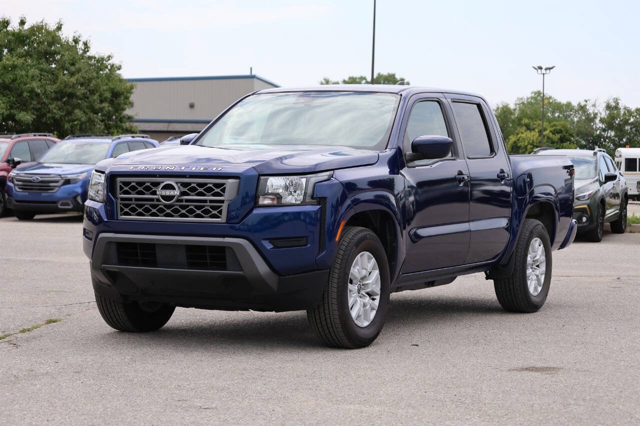 Used 2022 Nissan Frontier SV RWD image 6