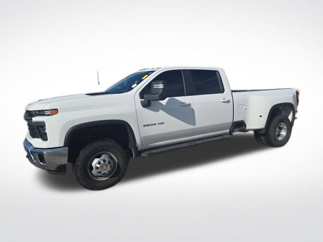 Used 2025 Chevrolet Silverado 3500 LT RWD image 5