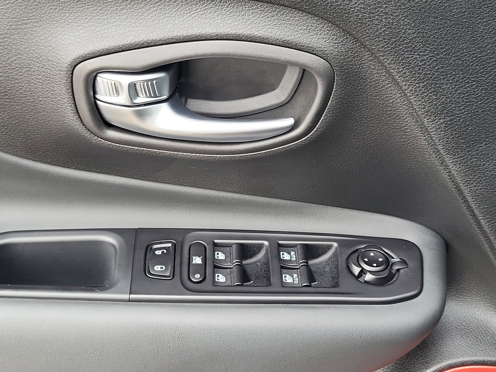 Used 2022 Jeep Renegade Trailhawk w/ Sun/Sound Group image 22