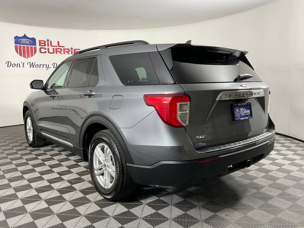 Certified 2022 Ford Explorer XLT RWD image 5