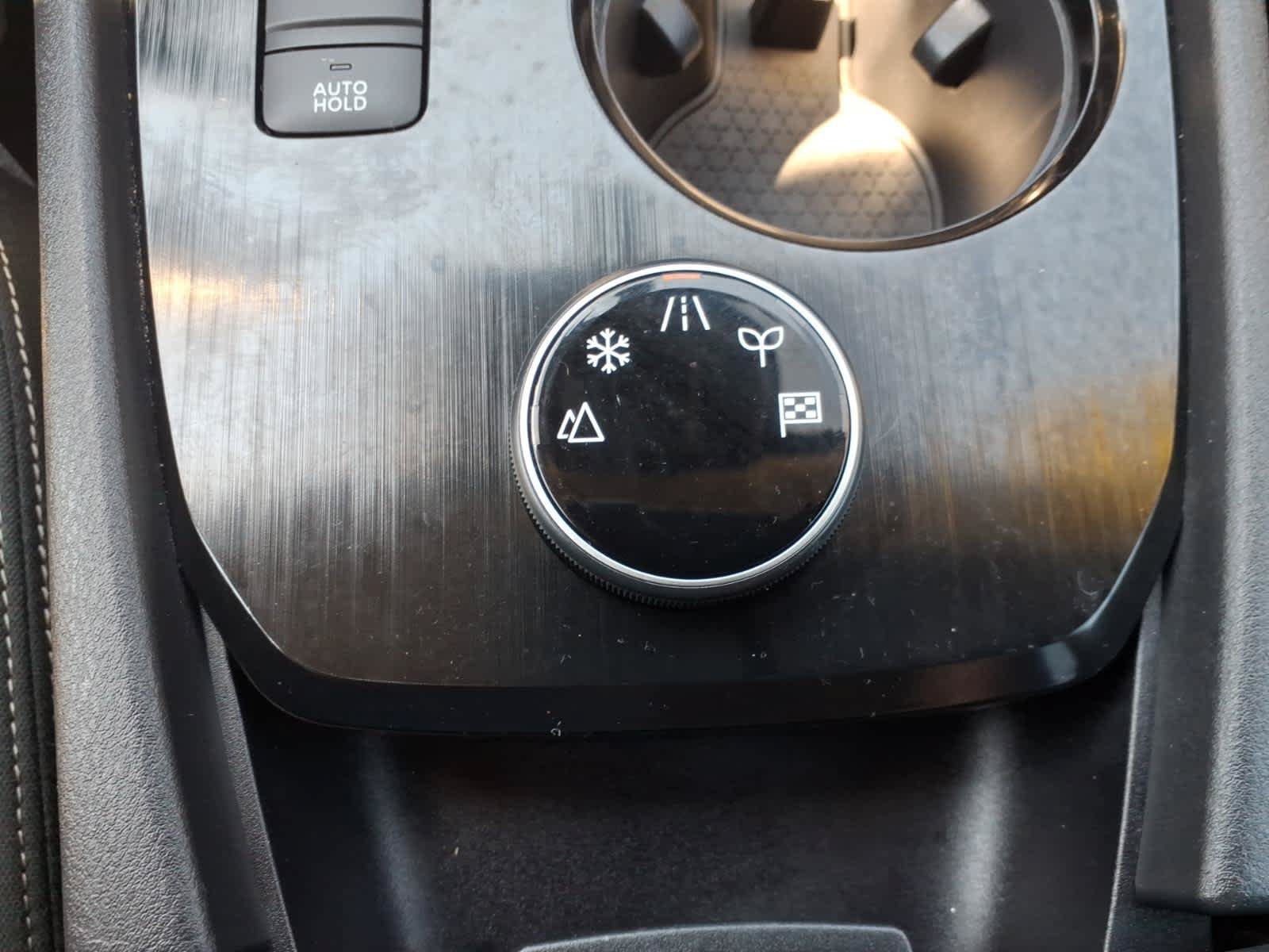 Certified 2022 Nissan Rogue SV AWD/4WD image 22