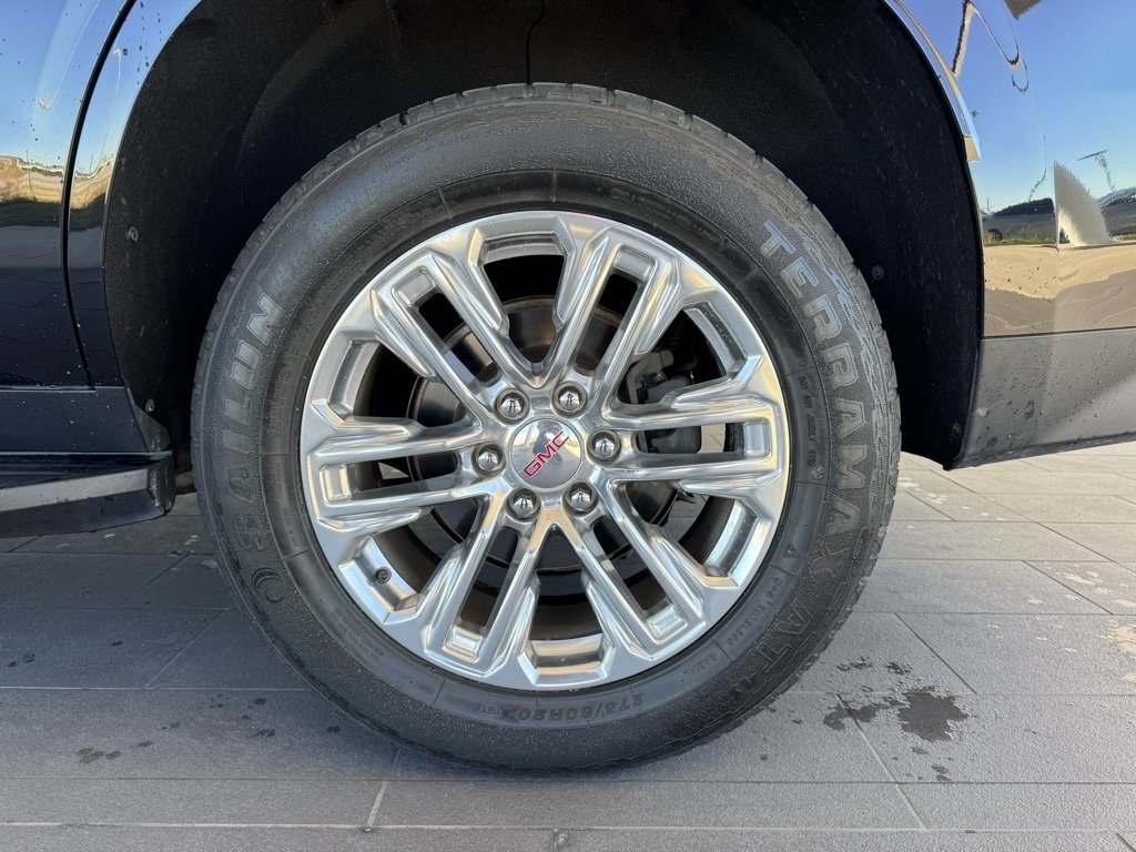 Used 2021 GMC Yukon SLT image 10