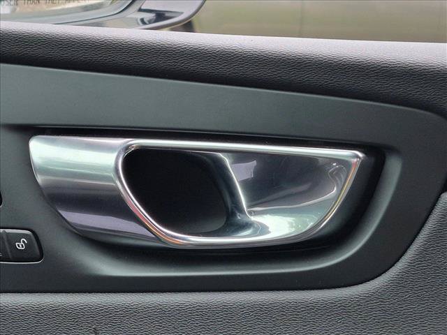 Used 2020 Volvo XC60 T5 R-Design w/ Protection Package Premier FWD image 14