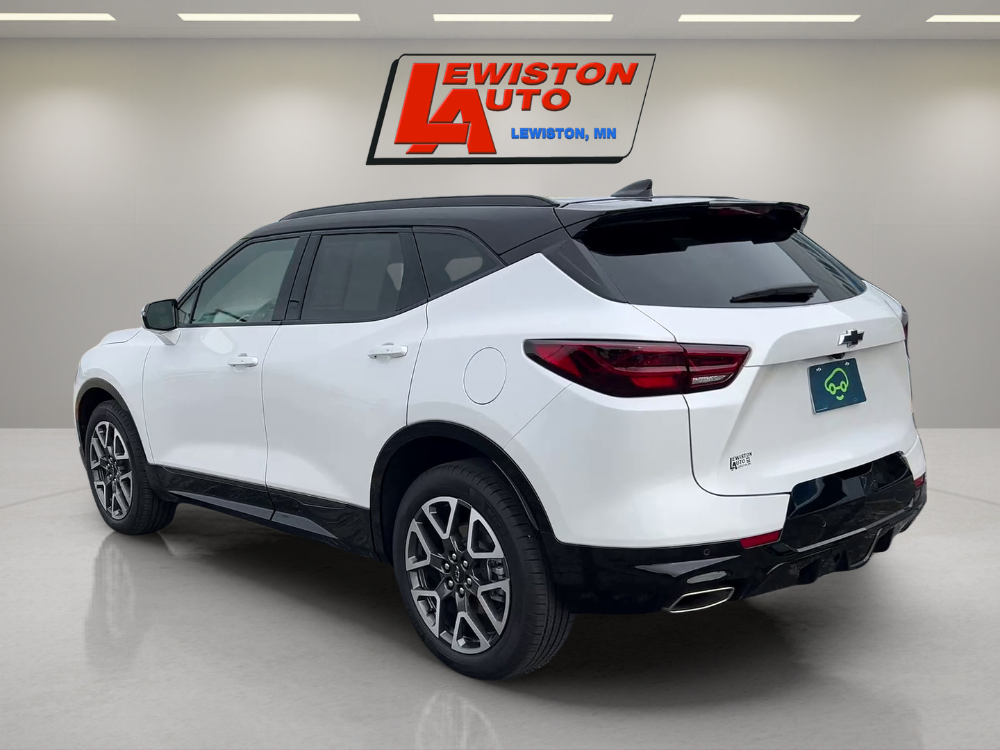 Certified 2025 Chevrolet Blazer RS w/ Enhanced Convenience Package AWD/4WD image 3