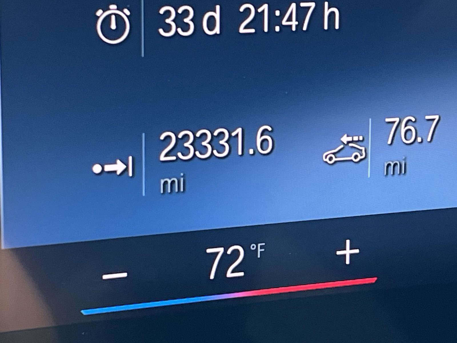 Used 2024 BMW M240i xDrive Coupe w/ Premium Package image 8