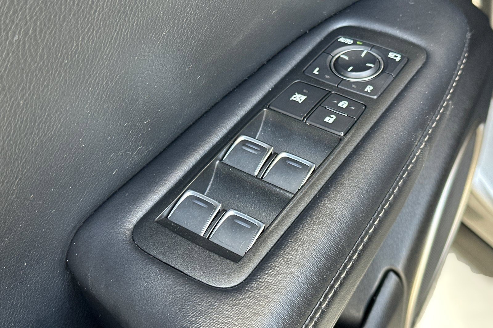 Used 2018 Lexus RX 350 AWD w/ Premium Package image 13