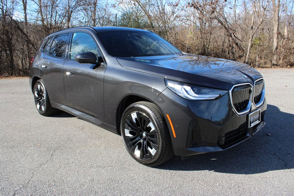 Used 2025 BMW X3 xDrive30i w/ Premium Package image 2