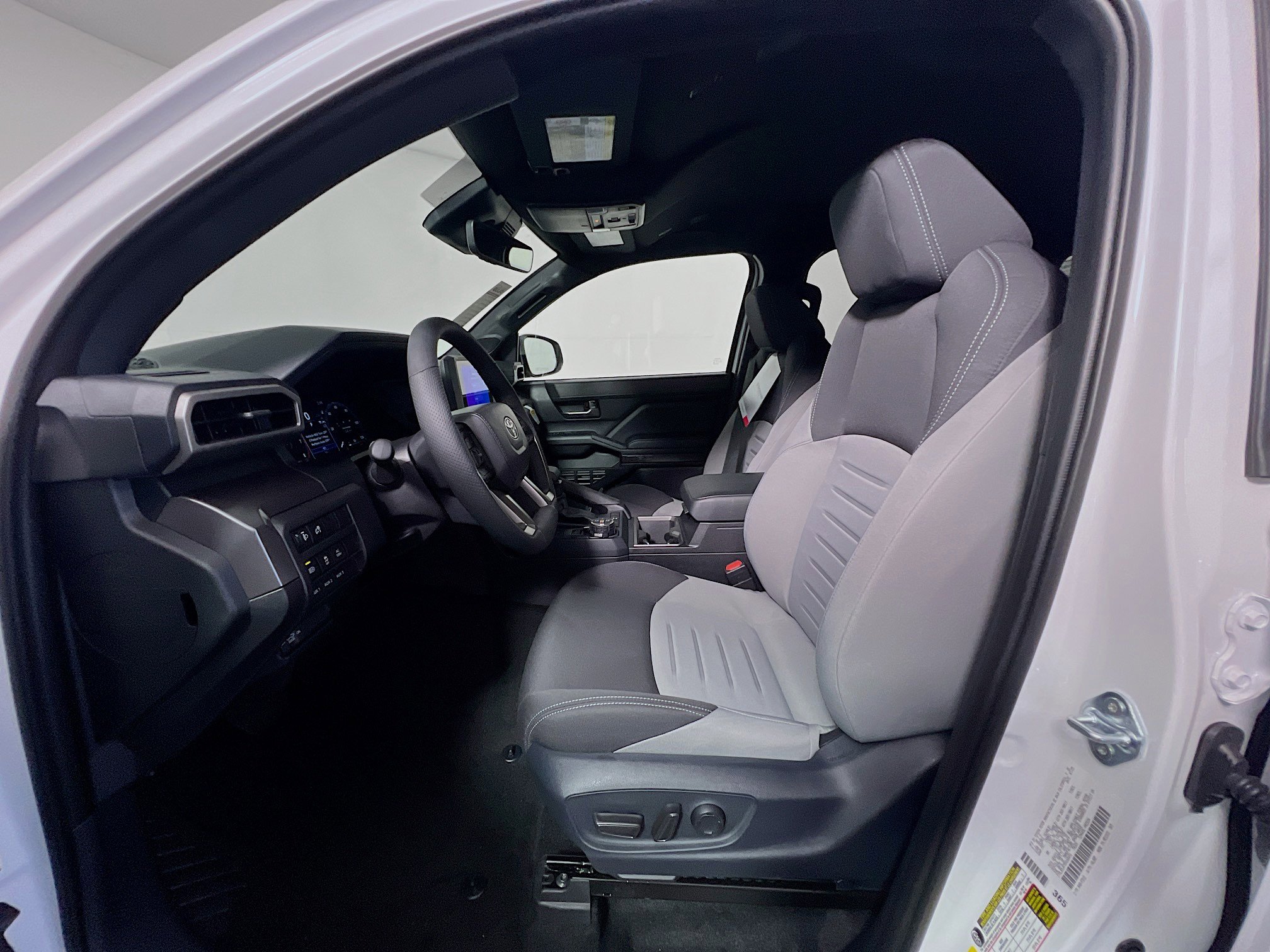 New 2025 Toyota Tacoma TRD Off-Road image 13