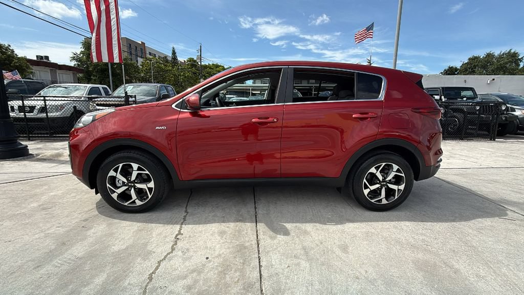 Used 2021 Kia Sportage LX AWD/4WD image 11