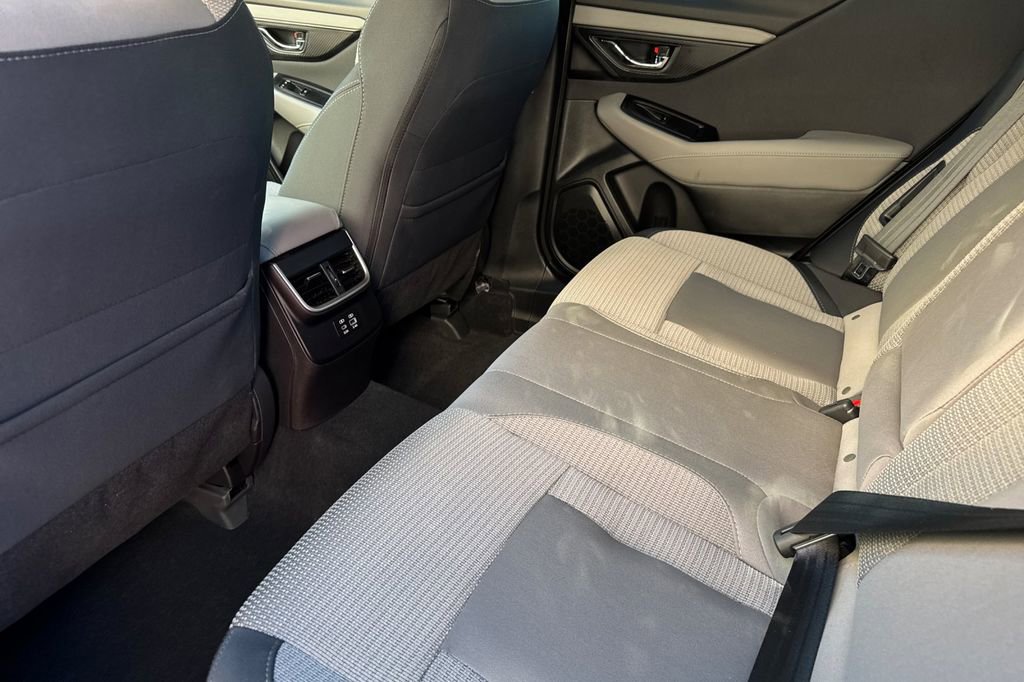 Certified 2025 Subaru Outback Premium w/ Popular Package #1A image 12