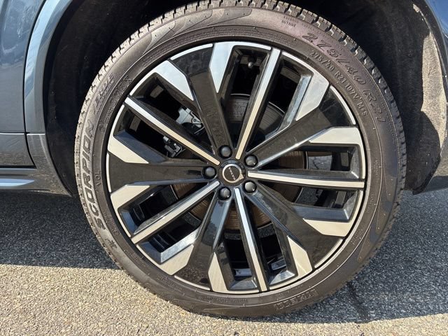 Used 2025 Volvo XC90 B6 Plus AWD/4WD image 9