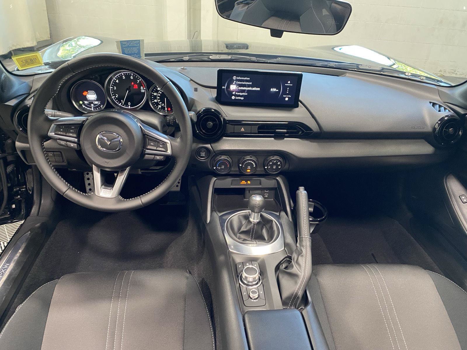 Certified 2025 MAZDA MX-5 Miata Sport w/ Appearance Package RWD image 17