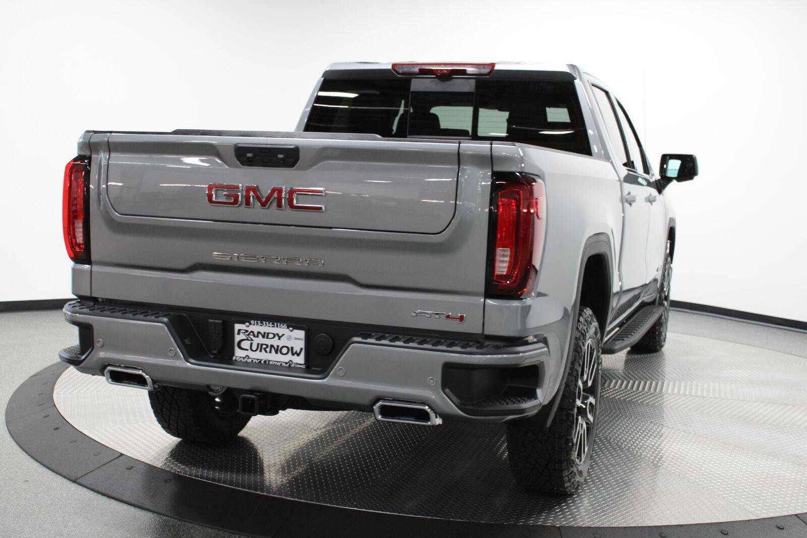 New 2026 GMC Sierra 1500 AT4 w/ AT4 Premium Package AWD/4WD image 5