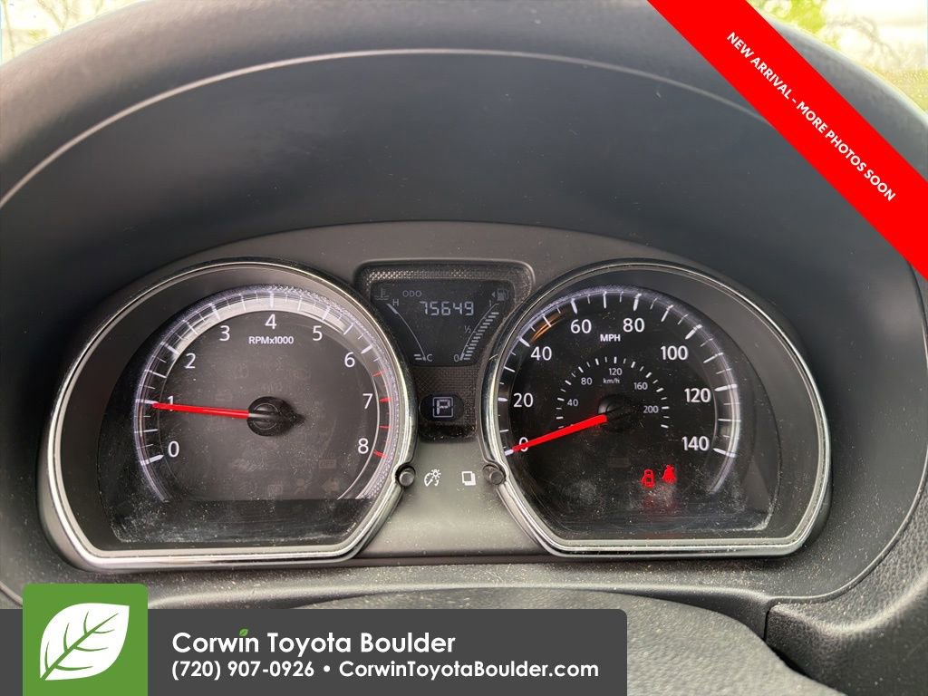 Used 2018 Nissan Versa SV FWD image 9