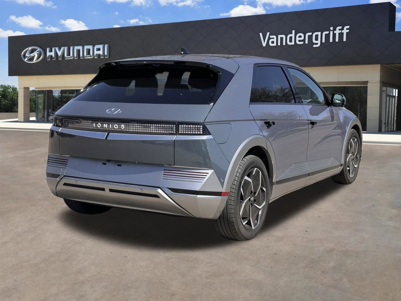 Used 2024 Hyundai Ioniq 5 Limited image 12