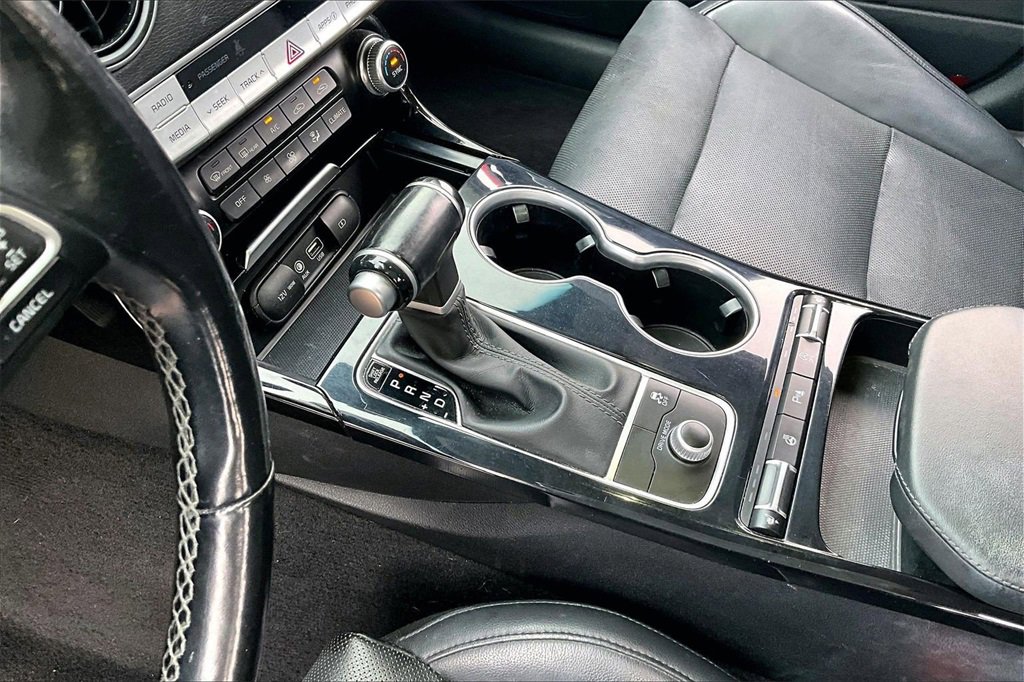 Certified 2019 Kia Stinger image 14