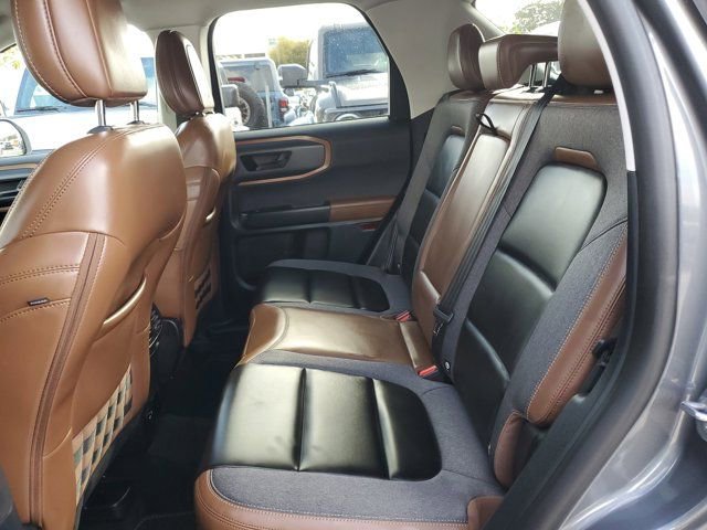 Used 2024 Ford Bronco Sport Outer Banks w/ Tech Package AWD/4WD image 9