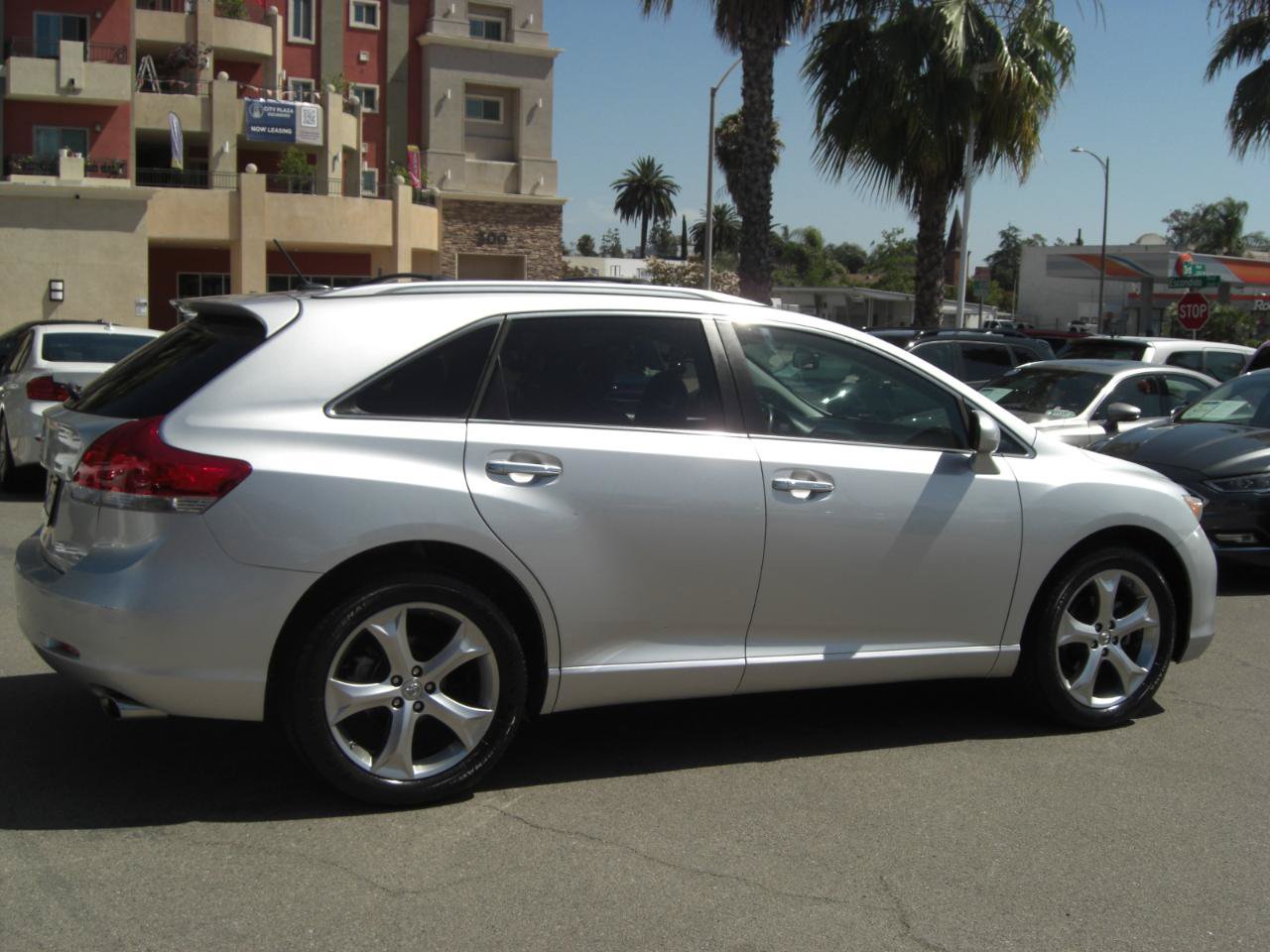 Used 2009 Toyota Venza AWD w/ Convenience Pkg image 7