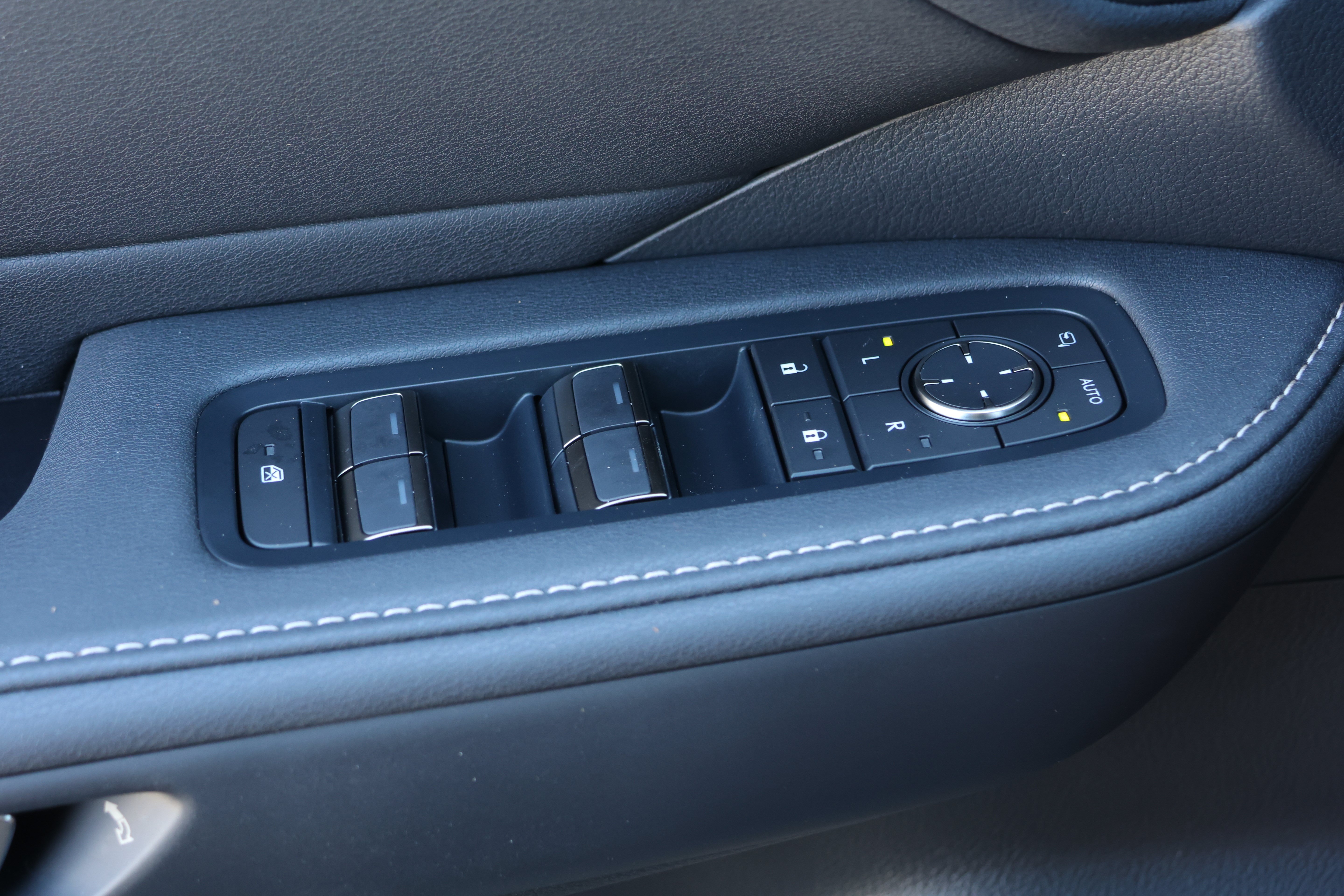 New 2026 Lexus TX 350 FWD image 13